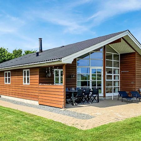 Gorgeous Home In Haderslev With Kitchen Arosund ภายนอก รูปภาพ