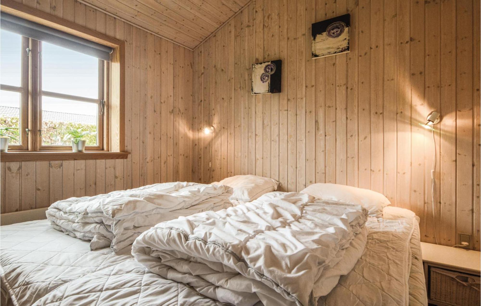 Gorgeous Home In Haderslev With Kitchen Arosund ภายนอก รูปภาพ