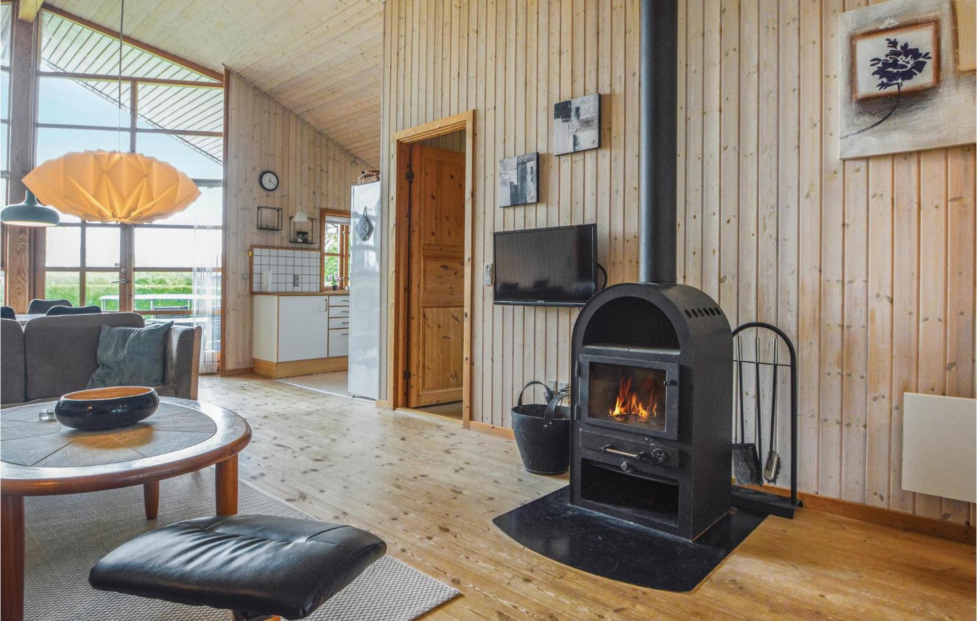 Gorgeous Home In Haderslev With Kitchen Arosund ภายนอก รูปภาพ